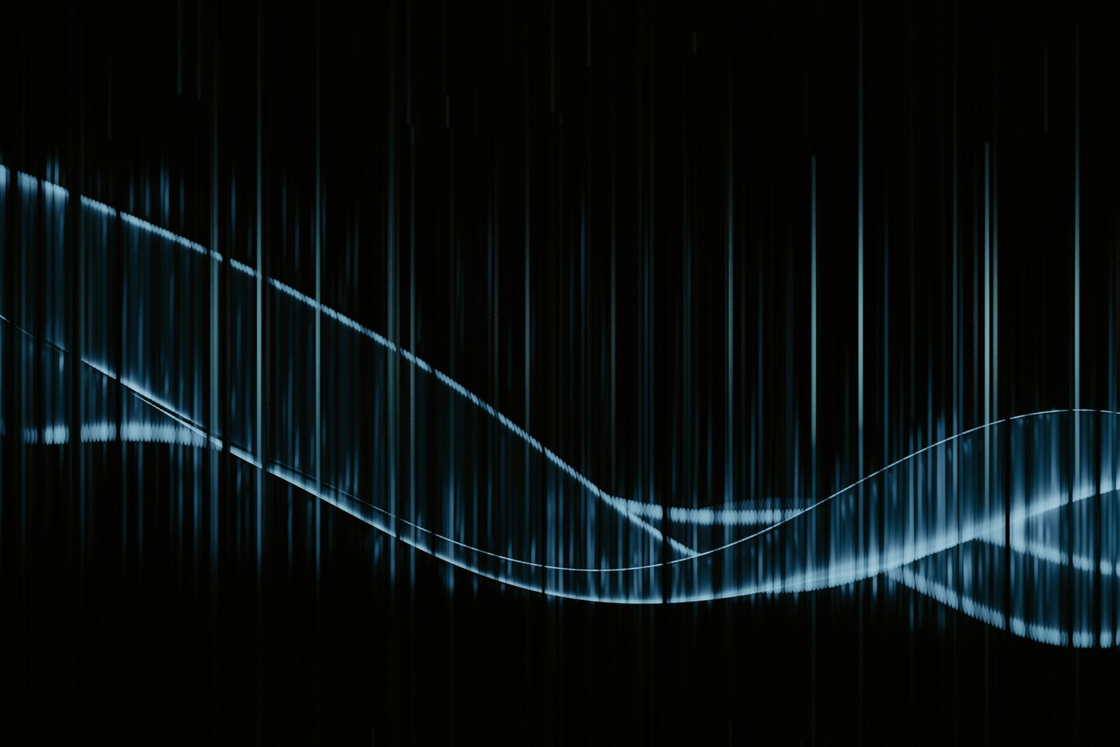 Before and after chart showing improvements in sleep and weight metrics after using hypnosis apps