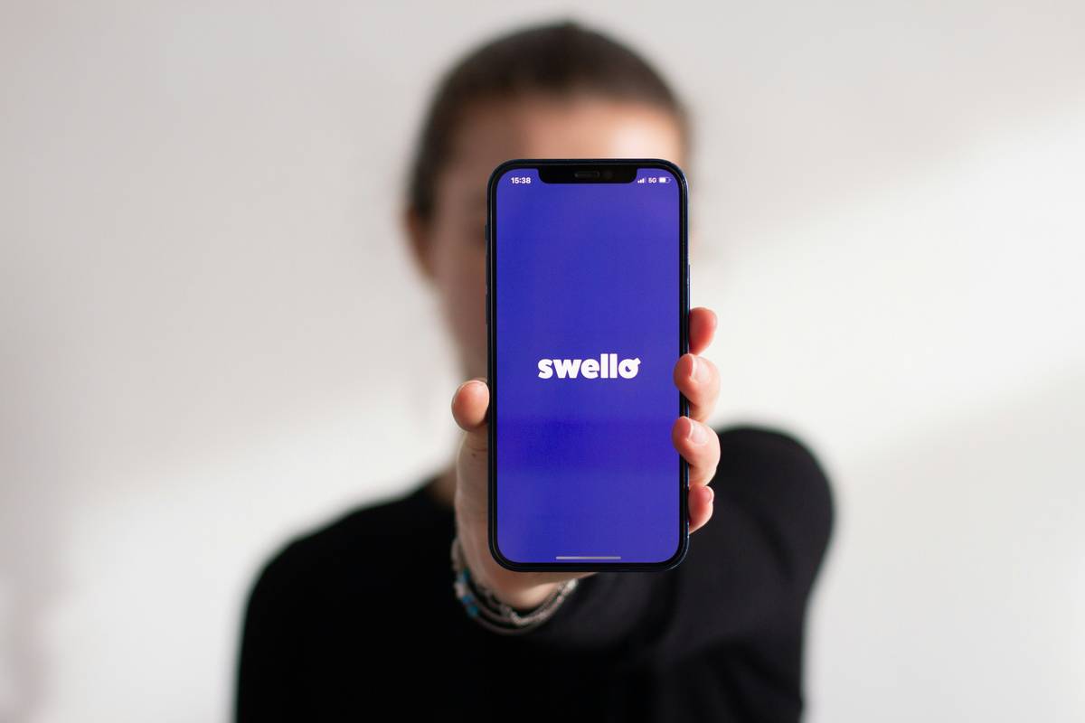 Comparison table illustrating best practices for combining productivity hypnosis with other strategies